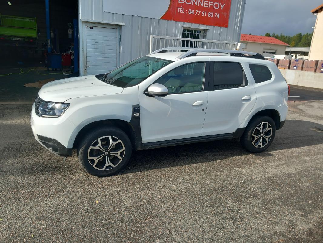 Annonce 447878582/duster_4x4_blanc photo1