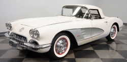 Annonce 426256759/1960CORVETTEWHITE picto5