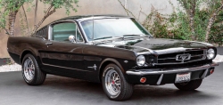 Ford Mustang FASTBACK SYLC EXPORT 76-Seine-Maritime