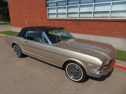 Ford Mustang CABRIOLET V8 PONY 76-Seine-Maritime