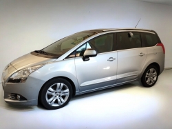 Peugeot 5008 1.6 E-HDI 112 ALLURE BA 5P 06-Alpes Maritimes