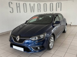 Renault Mégane IV Berline Blue dCi 115 EDC Busi... 85-Vendée