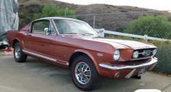 Ford Mustang FASTBACK, 'Code A GT. 4 SPEED 76-Seine-Maritime