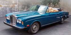 Rolls-Royce Corniche featuring coachwork by H.J.... 76-Seine-Maritime