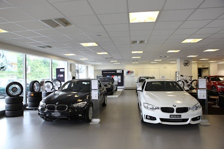 Facchinetti Automobiles - Agence officielle BMW Neuchâtel