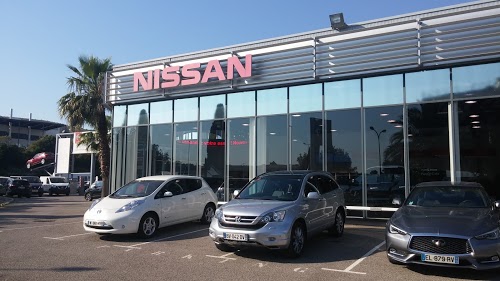 NISSAN MARSEILLE CAP JANET