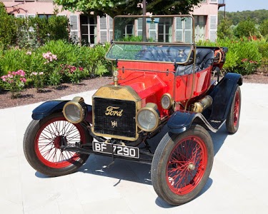 Le Garage Anglais sur la Côte d'Azur