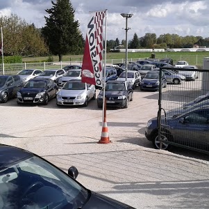 Vente de voiture d'occasion CPM AUTO Avignon