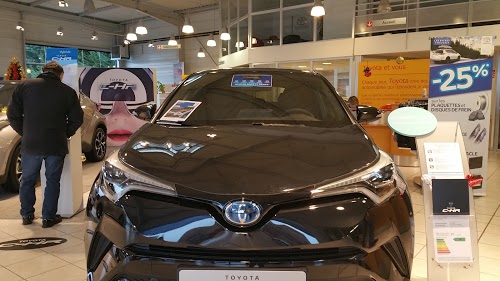 TOYOTA DJB BOURG-EN-BRESSE - PARTENAIRE LEXUS photo6